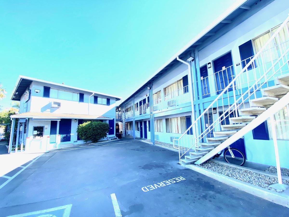 Valley Motel Concord Esterno foto